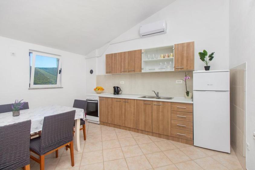 Apartman Belakusic 1 Grebastica Luaran gambar