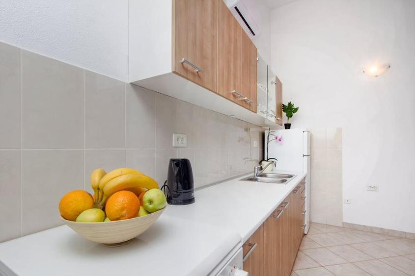 Apartman Belakusic 1 Grebastica Luaran gambar