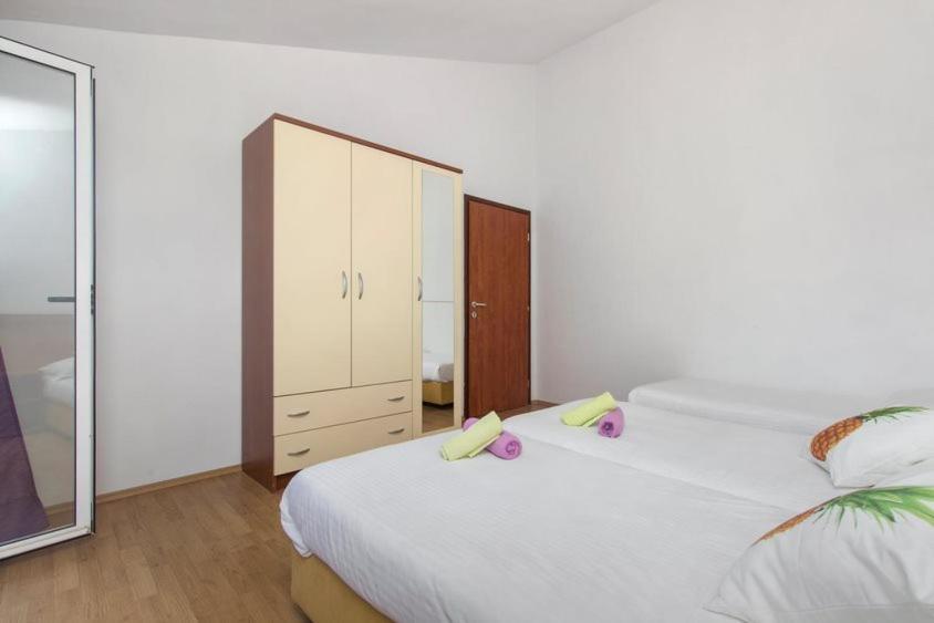 Apartman Belakusic 1 Grebastica Luaran gambar
